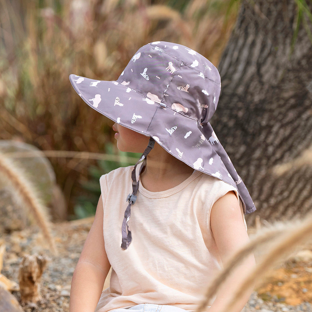 新品《魟魚系列 Manta Ray》頸部防護 兒童防曬帽加長型 -荒原歷險記